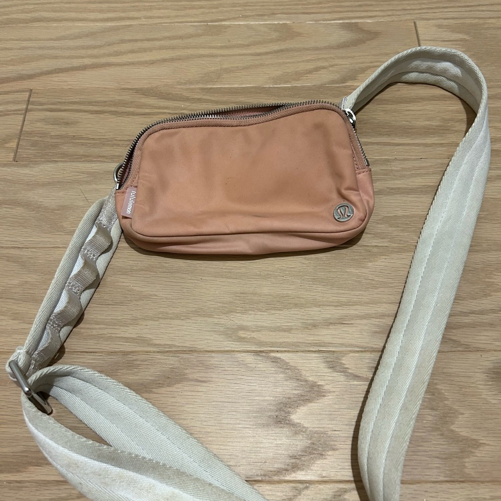 Lululemon pink crossbody